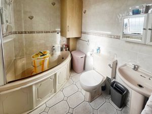 Bathroom- click for photo gallery